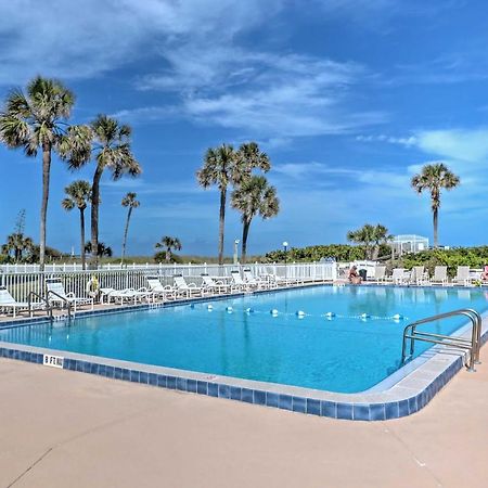 Oceanfront Cocoa Beach Condo With View Walk To Pier 外观 照片